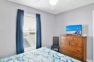 8436 Gulf Blvd, Navarre Beach, FL 32566 - Photo 17