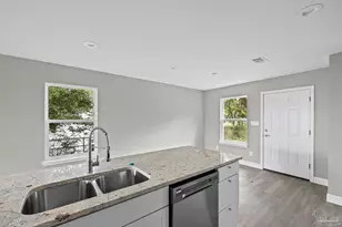 519 Bayliss Ct, Pensacola, FL 32505 - Photo 11