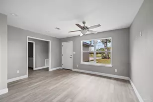 519 Bayliss Ct, Pensacola, FL 32505 - Photo 3