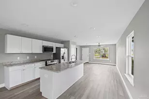 519 Bayliss Ct, Pensacola, FL 32505 - Photo 7