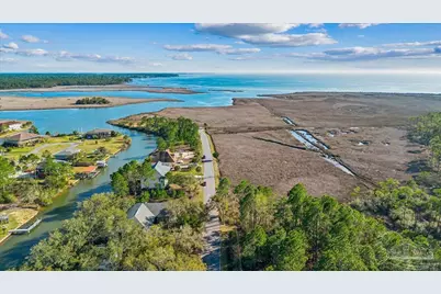 2624 San Antonio Dr, Milton, FL 32583 - Photo 43