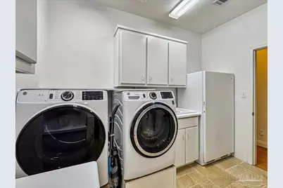 2624 San Antonio Dr, Milton, FL 32583 - Photo 31