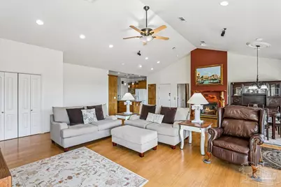 2624 San Antonio Dr, Milton, FL 32583 - Photo 15