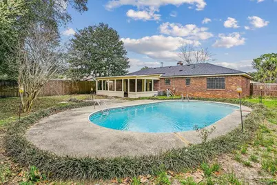 6931 Falcon Dr, Pensacola, FL 32526 - Photo 35