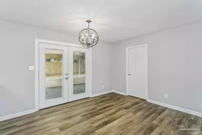 6931 Falcon Dr, Pensacola, FL 32526 - Photo 9