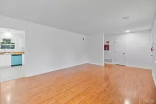 8090 Tippin Ave, Pensacola, FL 32514 - Photo 7