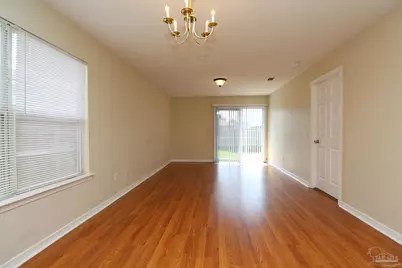 2013 Marquesas Ln, Pensacola, FL 32526 - Photo 3