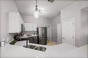 10408 Millbrook Dr, Pensacola, FL 32534 - Photo 7