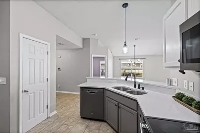 10408 Millbrook Dr, Pensacola, FL 32534 - Photo 9