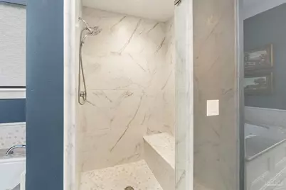 3940 Plantation Cove Ct, Milton, FL 32583 - Photo 11