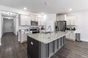 7979 Burnside Loop, Pensacola, FL 32526 - Photo 13