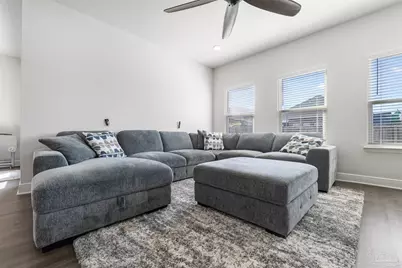 7979 Burnside Loop, Pensacola, FL 32526 - Photo 11