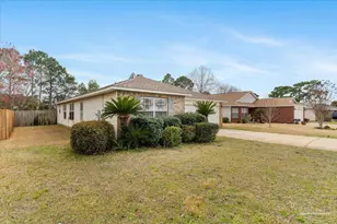 9523 Parker Pl Dr, Navarre, FL 32566 - Photo 3