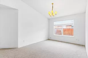 9523 Parker Pl Dr, Navarre, FL 32566 - Photo 9