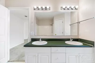 9523 Parker Pl Dr, Navarre, FL 32566 - Photo 17