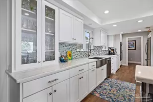 4528 Bayside Dr, Milton, FL 32583 - Photo 17