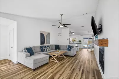 1265 Sanibel Ln, Gulf Breeze, FL 32563 - Photo 5