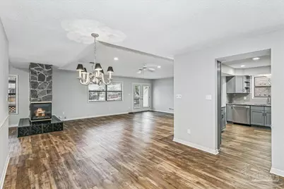 5073 Leeward Dr, Pensacola, FL 32507 - Photo 9