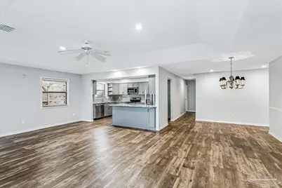 5073 Leeward Dr, Pensacola, FL 32507 - Photo 15