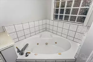 5073 Leeward Dr, Pensacola, FL 32507 - Photo 33