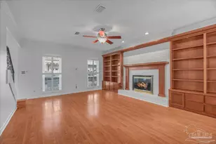 109 Calle De Santiago Ct, Pensacola, FL 32502 - Photo 11