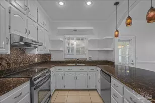 109 Calle De Santiago Ct, Pensacola, FL 32502 - Photo 17