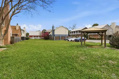 109 Calle De Santiago Ct, Pensacola, FL 32502 - Photo 47