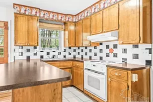 4111 Capri Dr, Pensacola, FL 32504 - Photo 7