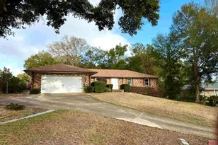 6040 Strickland Pl, Pensacola, FL 32506 - Photo 5