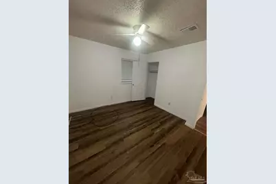 1105 W Strong St, Pensacola, FL 32501 - Photo 9