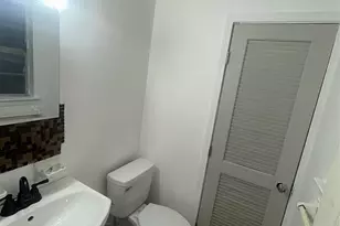 1105 W Strong St, Pensacola, FL 32501 - Photo 11