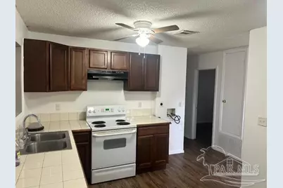 1105 W Strong St, Pensacola, FL 32501 - Photo 3