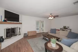 6940 Falcon Dr, Pensacola, FL 32526 - Photo 19