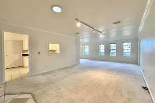 3585 Blueridge Dr, Pensacola, FL 32504 - Photo 5