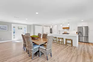 5470 N Shore Rd, Pensacola, FL 32507 - Photo 15