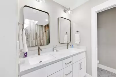 5470 N Shore Rd, Pensacola, FL 32507 - Photo 27