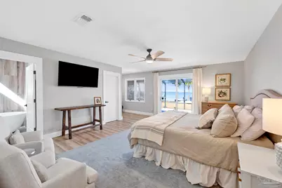 5470 N Shore Rd, Pensacola, FL 32507 - Photo 17