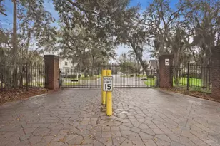 5140 Sandy Shores Dr, Gulf Breeze, FL 32563 - Photo 25