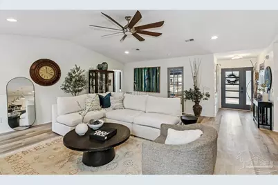 975 Grand Canal St, Gulf Breeze, FL 32563 - Photo 9