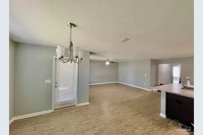 7470 Steeplechase Blvd, Pensacola, FL 32526 - Photo 5