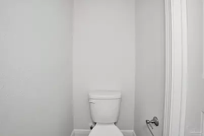 6609 Boatswaine Rd, Pensacola, FL 32526 - Photo 19