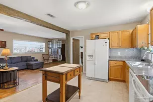 402 Navarre St, Gulf Breeze, FL 32561 - Photo 15