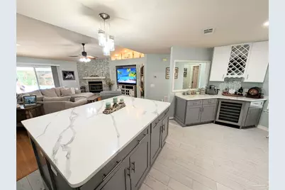 629 Downhaul Dr, Pensacola, FL 32507 - Photo 5