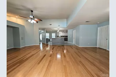 629 Downhaul Dr, Pensacola, FL 32507 - Photo 51