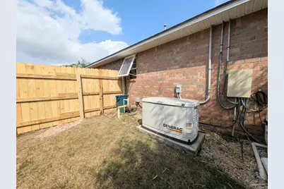 629 Downhaul Dr, Pensacola, FL 32507 - Photo 43