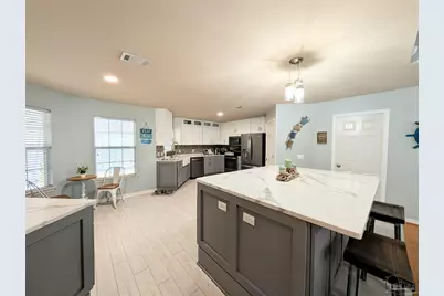 629 Downhaul Dr, Pensacola, FL 32507 - Photo 11