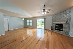 629 Downhaul Dr, Pensacola, FL 32507 - Photo 11