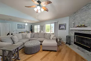629 Downhaul Dr, Pensacola, FL 32507 - Photo 23