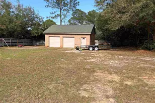 9631 Sunnybrook Dr, Navarre, FL 32566 - Photo 11