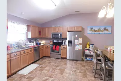 2628 Salamanca St, Navarre, FL 32566 - Photo 5